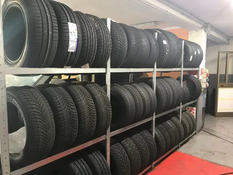 Cambio e vendita gomme Cambio e vendita gomme